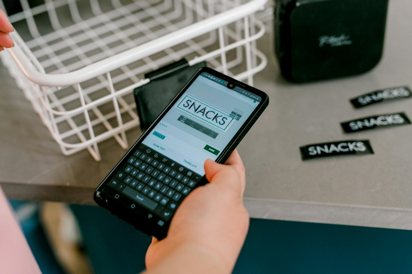 Using a smartphone to create custom storage labels
